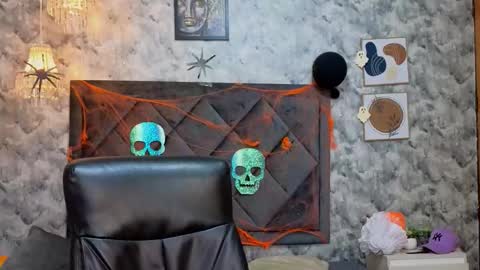 Apolo online show from October 25, 1:13 am