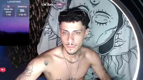 Andres online show from December 17, 9:05 pm