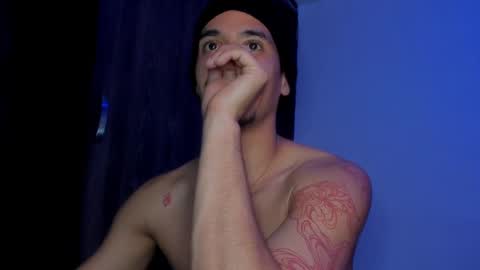 Snapshot of apolodg1 chatting on January 23, 11:58 am TONY INDEPENDENT MODEL online show from January 23, 11:58 am