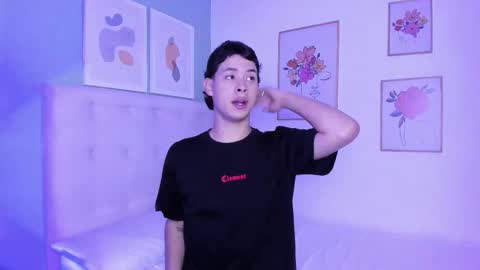 Apolo twink online show from January 6, 7:50 pm