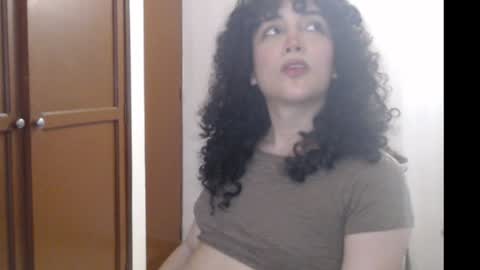 Snapshot of apolosbitch chatting on January 6, 9:22 pm Nix online show from January 6, 9:22 pm