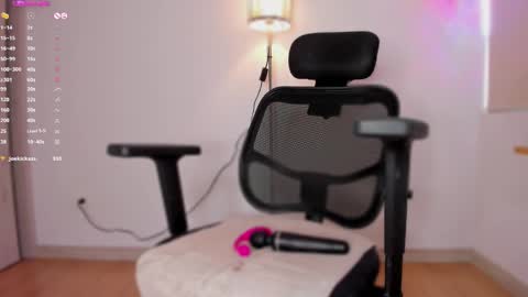 Apo online show from December 14, 2:21 pm