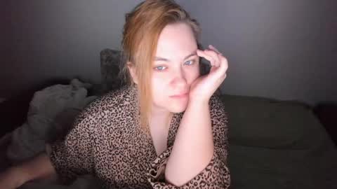 Snapshot of appleyummybuns chatting on May 15, 11:45 pm appleyummybuns online show from May 15, 11:45 pm