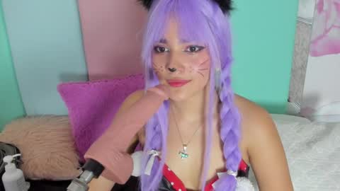 April online show from February 1, 8:58 pm