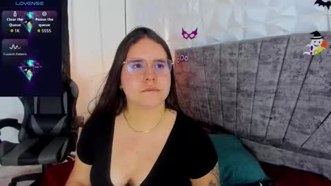 Snapshot of april1_sc chatting on October 30, 9:26 pm April SC online show from October 30, 9:26 pm