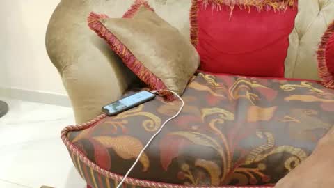 Snapshot of april2000 chatting on January 16, 2:10 pm april2000 online show from January 16, 2:10 pm