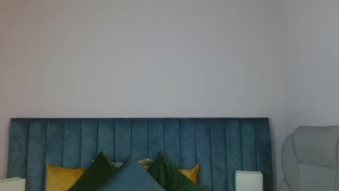 Snapshot of april__bunny chatting on December 12, 2:26 am April Bunny online show from December 12, 2:26 am