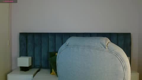 Snapshot of april__bunny chatting on March 4, 6:39 pm April Bunny online show from March 4, 6:39 pm