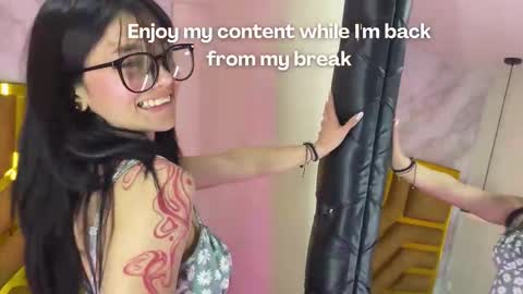   online show from February 6, 11:57 am