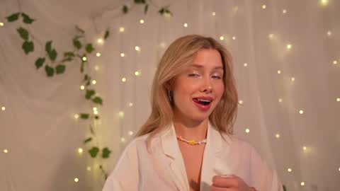  BETH  NEXT STREAM ON WEDNESDAY online show from January 19, 3:53 pm