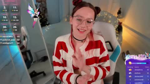 Snapshot of april_coy chatting on December 26, 2:55 am April follow me online show from December 26, 2:55 am