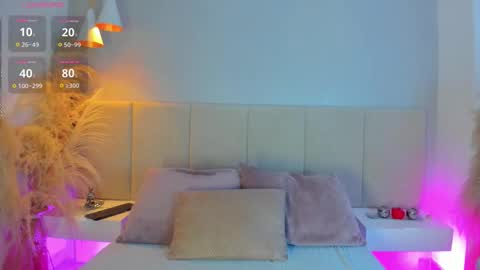 April online show from December 4, 10:35 am