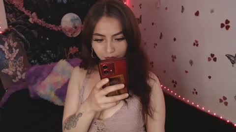 april_l6 online show from September 30, 1:10 am