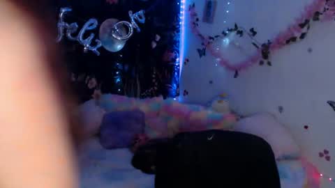 april_l6 online show from February 14, 10:17 pm