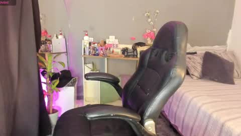 Scarlett Independent Model  online show from February 21, 10:26 pm