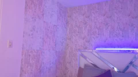 Isabella online show from May 12, 9:34 pm