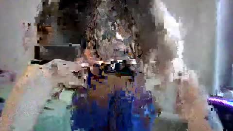 Snapshot of aprilanna chatting on July 16, 9:21 pm AnnaApril420 online show from July 16, 9:21 pm