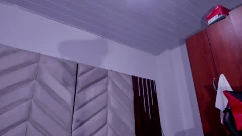 Aprill Vagner online show from May 7, 2:28 am
