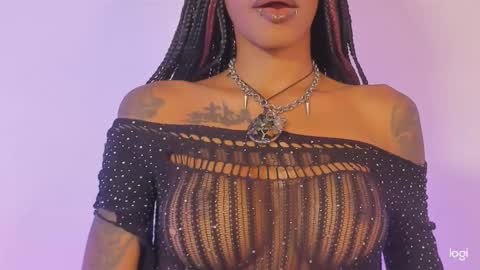 Snapshot of aprillebony chatting on September 24, 7:17 pm APRIL online show from September 24, 7:17 pm