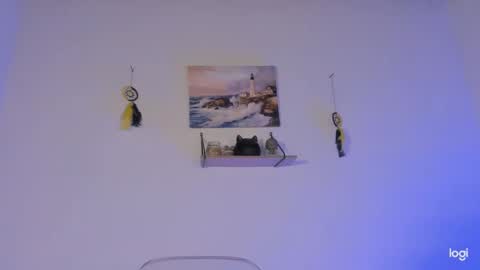 Snapshot of aprillebony chatting on October 9, 10:19 pm APRIL online show from October 9, 10:19 pm