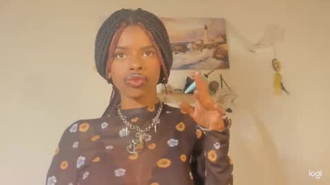 Snapshot of aprillebony chatting on October 27, 8:02 pm APRIL online show from October 27, 8:02 pm