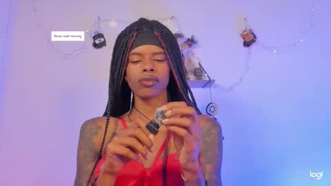 Snapshot of aprillebony319262 chatting on November 28, 7:16 pm aprillebony319262 online show from November 28, 7:16 pm