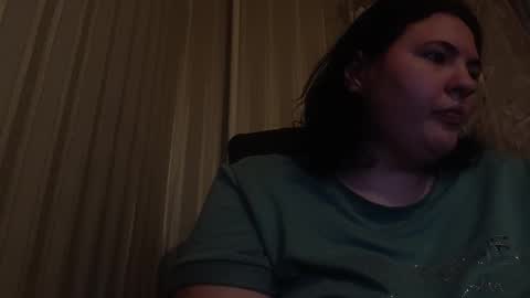 Snapshot of aprilrodriguez chatting on October 1, 7:20 pm April online show from October 1, 7:20 pm
