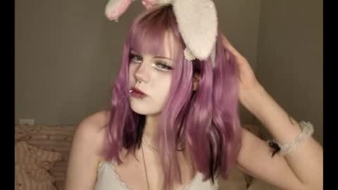 Alice D online show from May 9, 8:25 pm