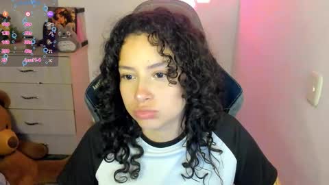 aqua emilly online show from February 28, 10:44 pm