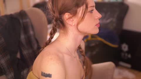 aqua_sultry online show from December 27, 8:24 am