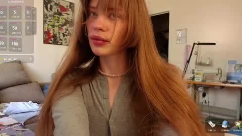 aqua_sultry online show from April 13, 12:10 pm