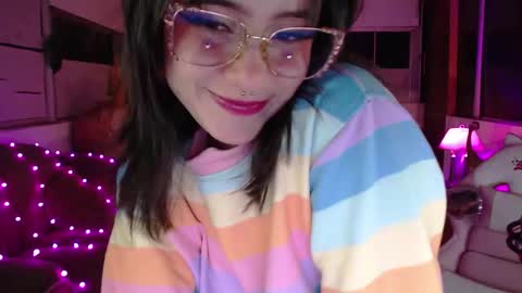 Snapshot of aquamarinebubble chatting on February 5, 2:16 am Zam independent model online show from February 5, 2:16 am