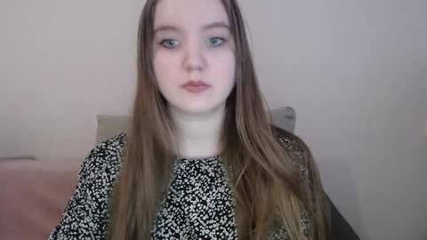 Snapshot of aquanarmin chatting on January 3, 7:27 am Josefin online show from January 3, 7:27 am