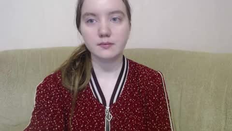 Josefin online show from December 1, 3:11 am