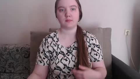 Josefin online show from May 4, 2:18 am
