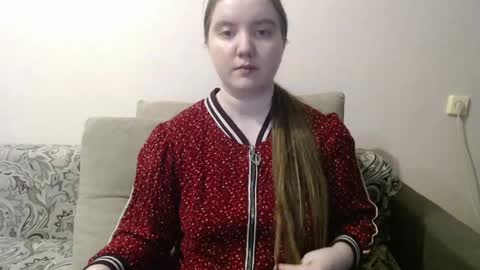 Josefin online show from May 10, 2:11 pm