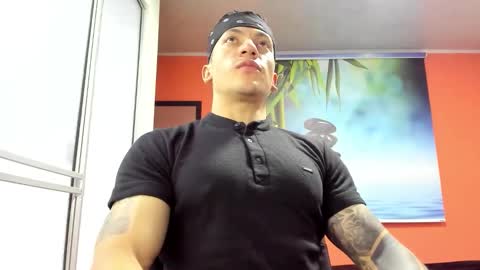 Jonathan online show from February 11, 8:47 pm