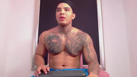AquilesElpapi online show from September 14, 8:52 pm