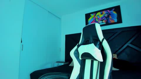 AquilesElpapi online show from November 14, 9:35 pm