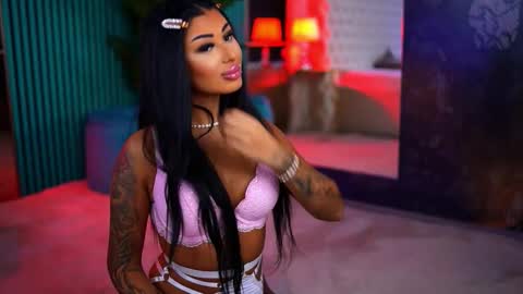 Snapshot of arabellaposh chatting on November 8, 6:24 am arabellaposh online show from November 8, 6:24 am