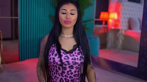 Snapshot of arabellaposh chatting on December 15, 5:01 am arabellaposh online show from December 15, 5:01 am