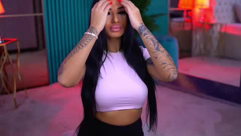 Snapshot of arabellaposh chatting on January 12, 5:56 am arabellaposh online show from January 12, 5:56 am