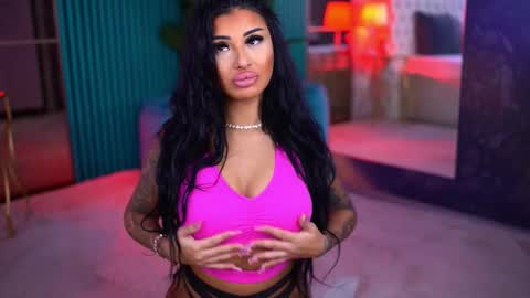 Snapshot of arabellaposh chatting on January 17, 6:07 am arabellaposh online show from January 17, 6:07 am