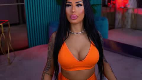 Snapshot of arabellaposh chatting on February 1, 5:50 am arabellaposh online show from February 1, 5:50 am