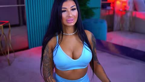 Snapshot of arabellaposh chatting on February 9, 5:44 am arabellaposh online show from February 9, 5:44 am