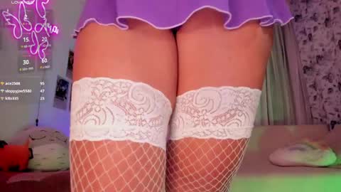 Snapshot of arabellaswan chatting on May 15, 11:34 pm online show from May 15, 11:34 pm