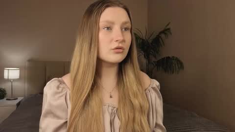 Valentina online show from December 22, 5:26 am