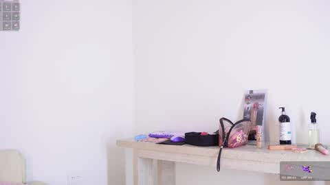   online show from March 11, 5:02 am