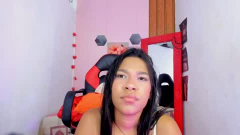 Snapshot of aratnzacute chatting on July 10, 2:19 pm aratnzacute online show from July 10, 2:19 pm