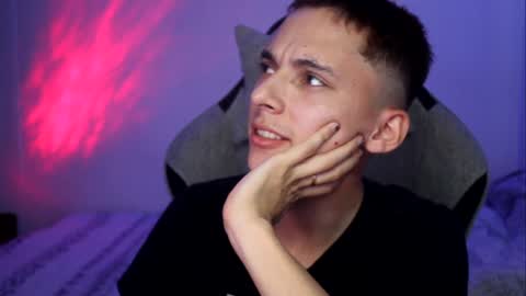 Snapshot of archi_love chatting on January 28, 9:08 pm ARCHIBALDO online show from January 28, 9:08 pm